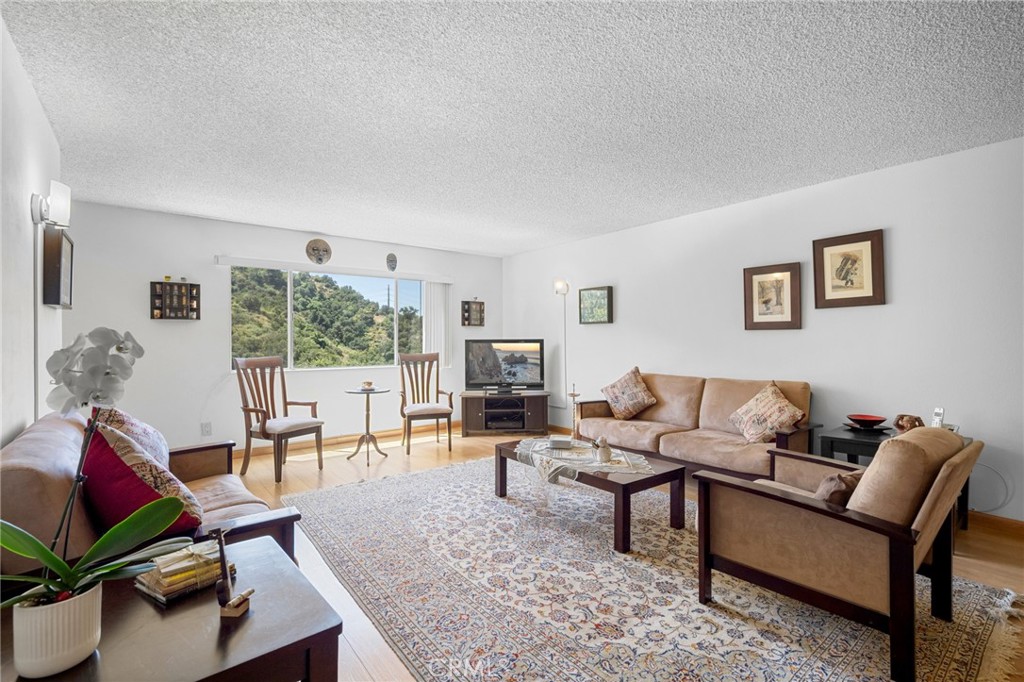 1935 Alpha Road, Unit 214 Glendale, CA 91208 - Photo 4 of 29