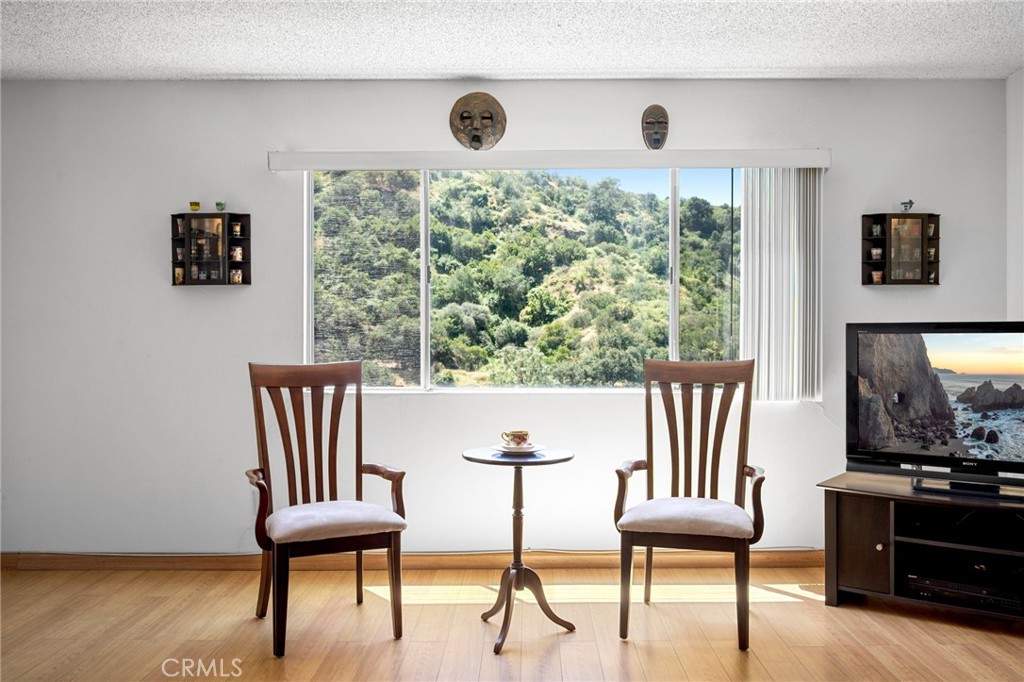 1935 Alpha Road, Unit 214 Glendale, CA 91208 - Photo 6 of 29
