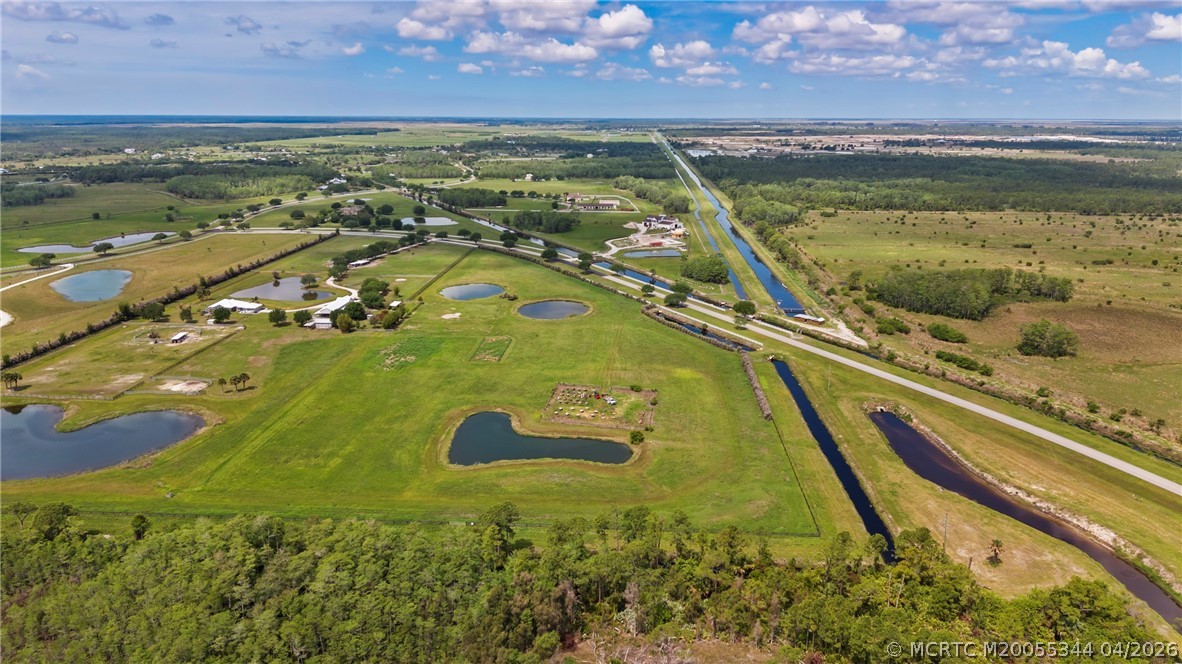 1900 Southwest Trailside Run Stuart, FL 34997 - Photo 7 of 8 Gallery Image 7