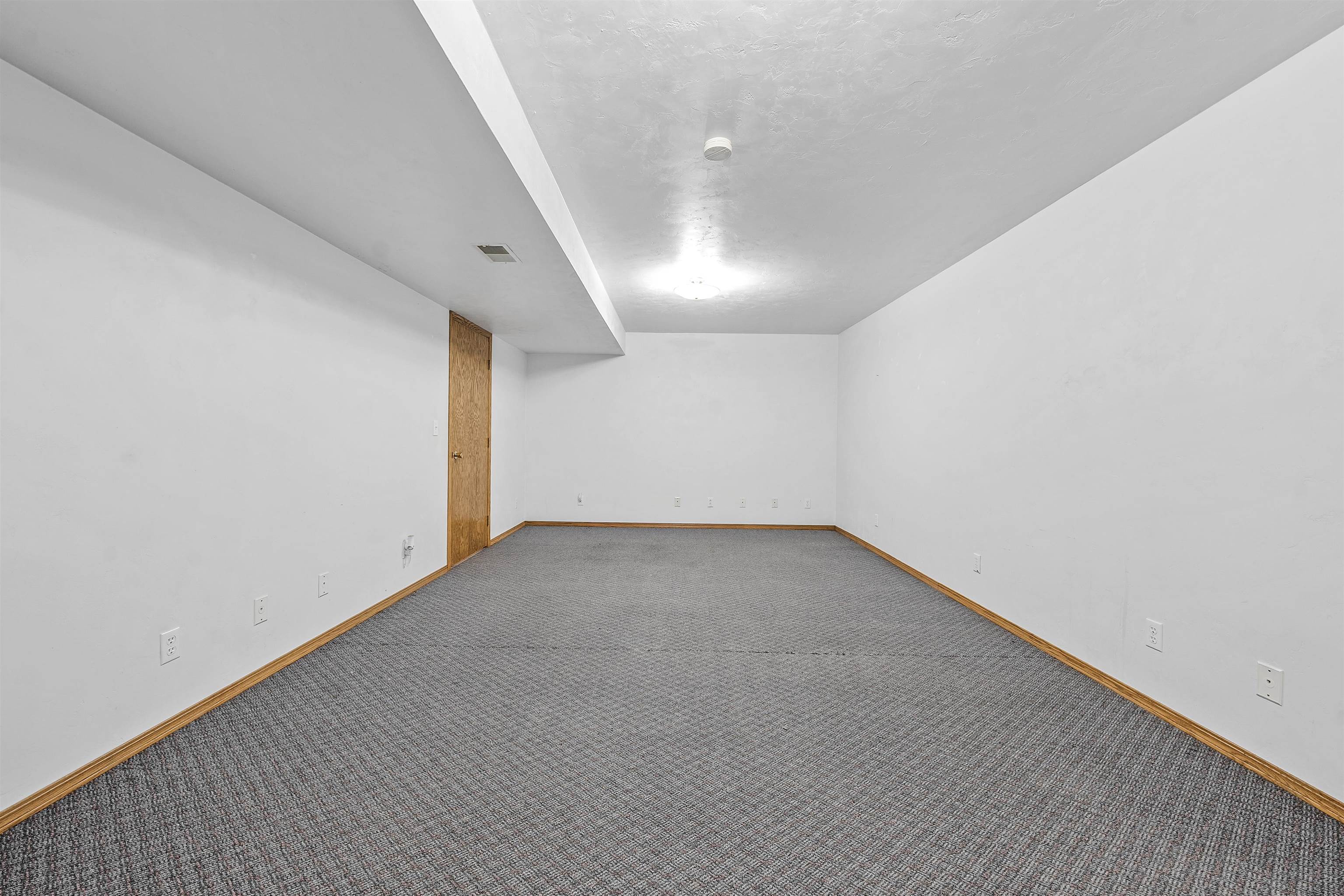 1168 County Rd C Pulaski, WI 54162 - Photo 25 of 63 Gallery Image 25