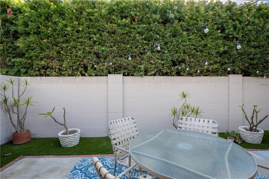 419 Gloucester Drive Costa Mesa, CA 92627 - Photo 22 of 51