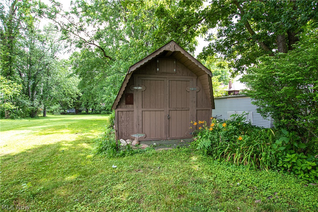 27537 Butternut Ridge Road North Olmsted, OH 44070 - Photo 31 of 35 Gallery Image 31