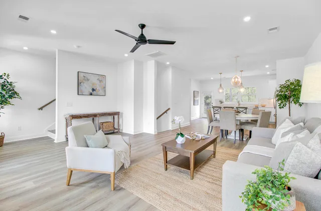 $416,500 | 637 North Laurel Street, Summerville, SC 29483