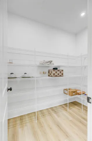 $416,500 | 637 North Laurel Street, Summerville, SC 29483