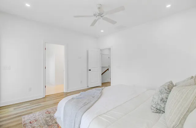 $416,500 | 637 North Laurel Street, Summerville, SC 29483