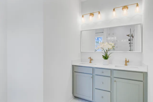 $416,500 | 637 North Laurel Street, Summerville, SC 29483