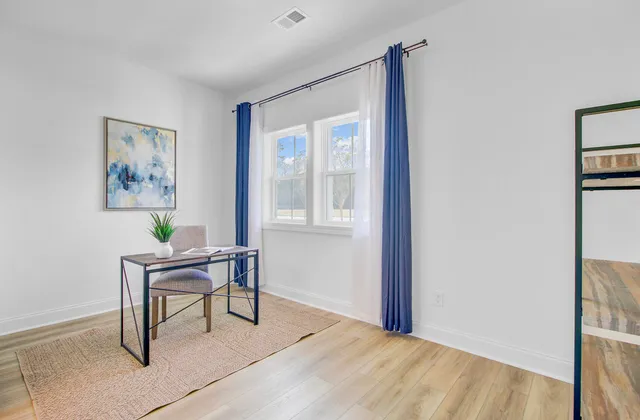 $416,500 | 637 North Laurel Street, Summerville, SC 29483