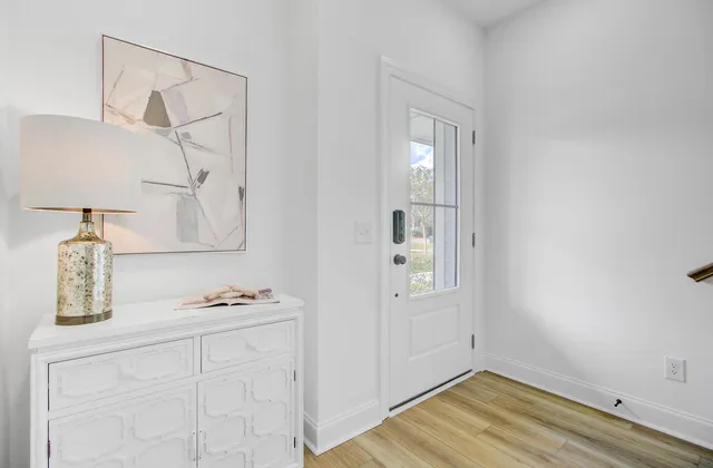 $416,500 | 637 North Laurel Street, Summerville, SC 29483