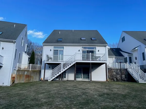 $888,600 | 1201 Matthew Woods Drive, Unit 1201, Braintree, MA 02184