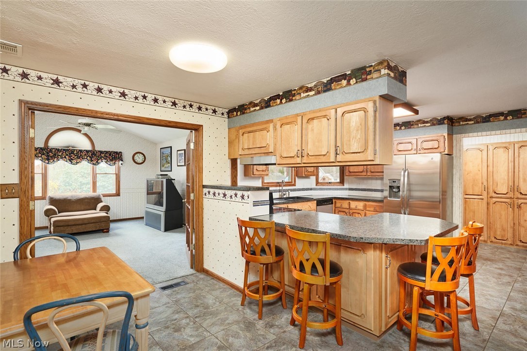 860 Bridge Road Akron, OH 44312 - Photo 7 of 25 Gallery Image 7