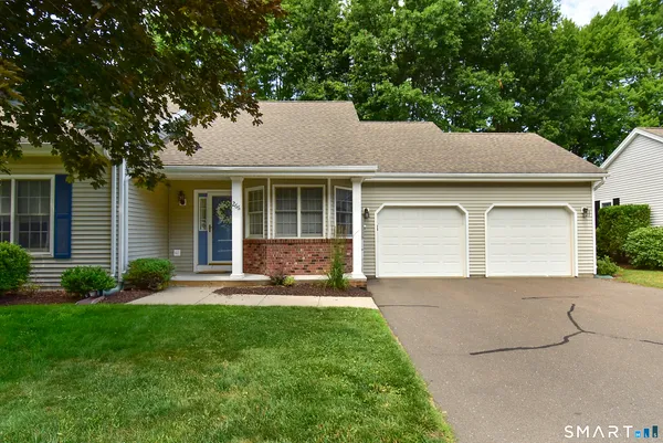 $385,000 | 266 Kings Landing, Unit 266, Windsor, CT 06095