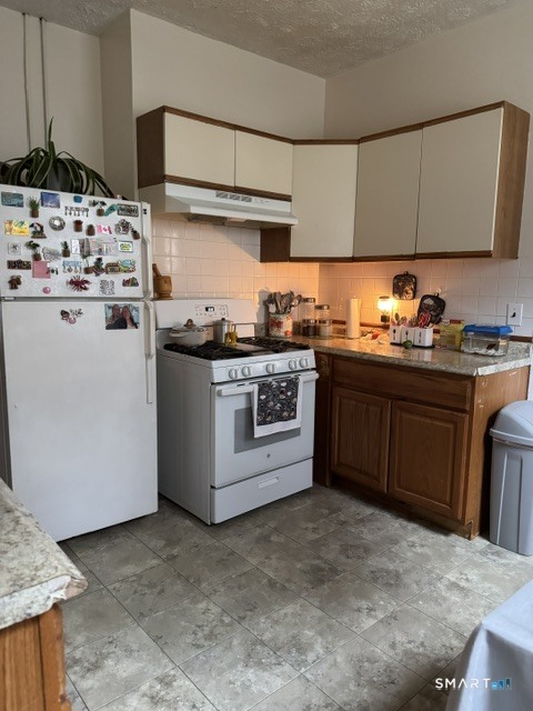 66 Windsor Avenue Meriden, CT 06451 - Photo 16 of 26 1st floor unit