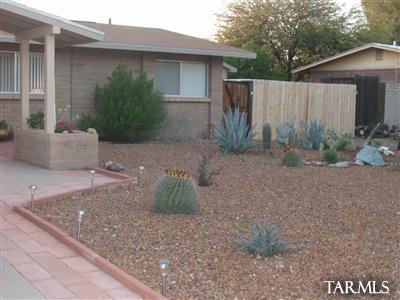 6619 North Galaxy Road Tucson, AZ 85741 - Photo 3 of 21 Gallery Image 3
