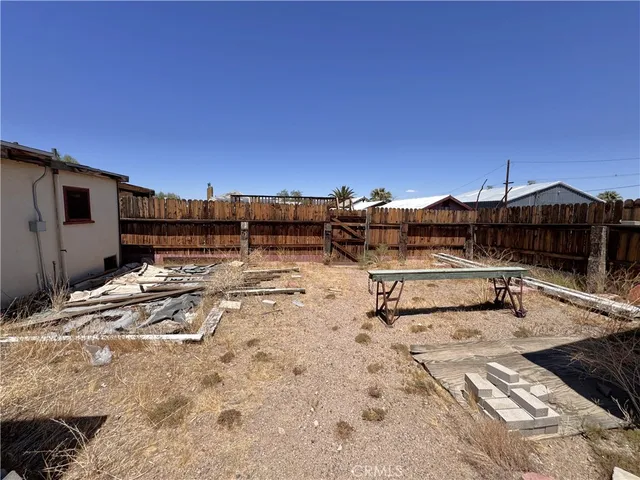 $185,000 | 35587 National Trails Highway, Daggett, CA 92327