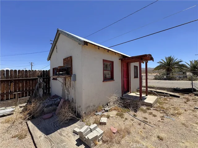 $185,000 | 35587 National Trails Highway, Daggett, CA 92327