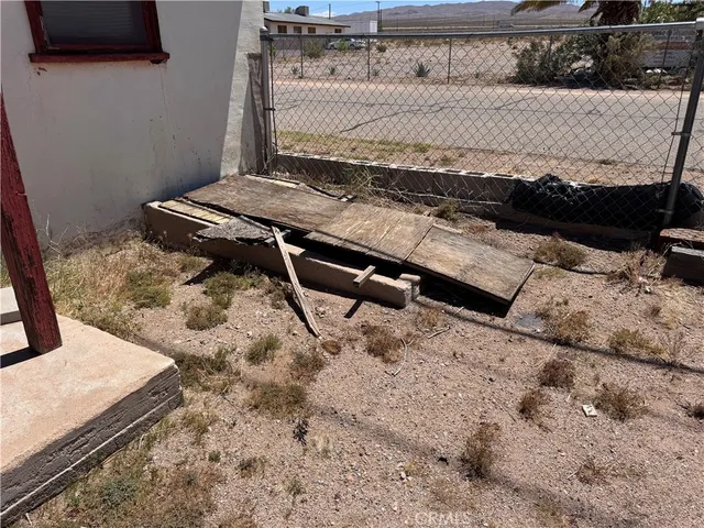 $185,000 | 35587 National Trails Highway, Daggett, CA 92327