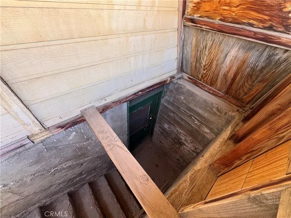 $185,000 | 35587 National Trails Highway, Daggett, CA 92327