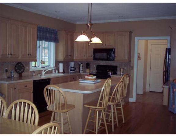47 Spring Hill Road Belchertown, MA 01007 - Photo 14 of 29 Gallery Image 14