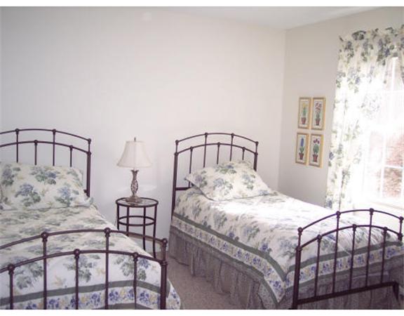 47 Spring Hill Road Belchertown, MA 01007 - Photo 27 of 29 Gallery Image 27