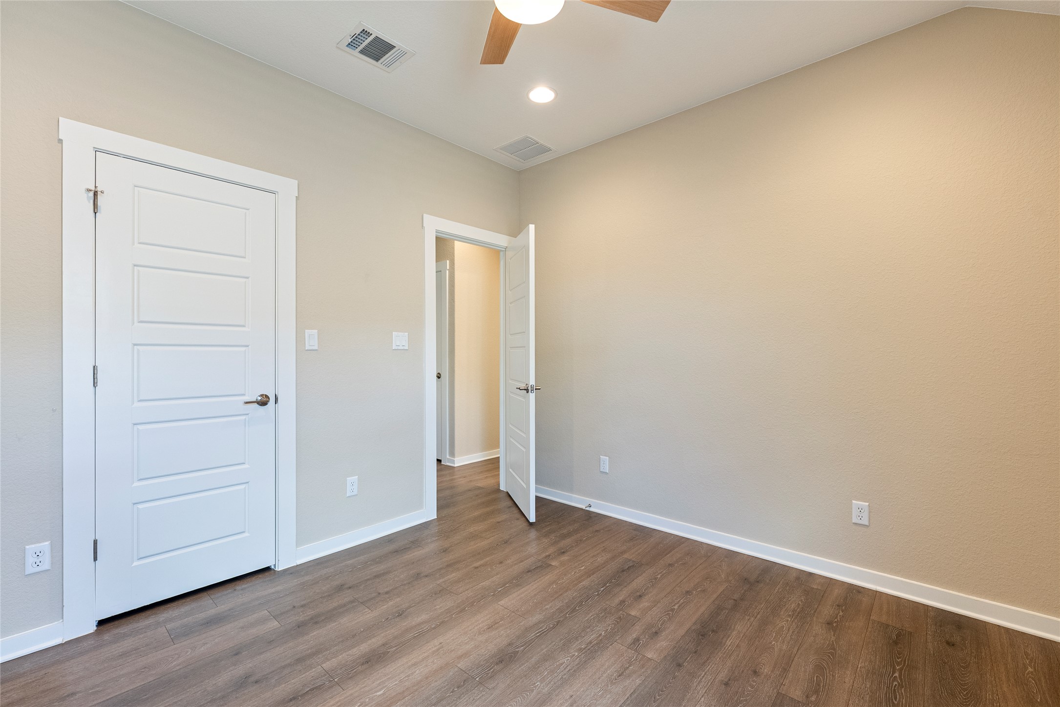 328 Berkeley Place Georgetown, TX 78628 - Photo 24 of 29