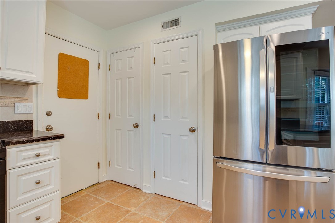 518 Glenmeadow Road Midlothian, VA 23114 - Photo 16 of 46