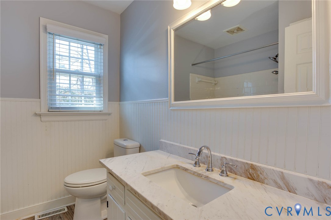 518 Glenmeadow Road Midlothian, VA 23114 - Photo 33 of 46