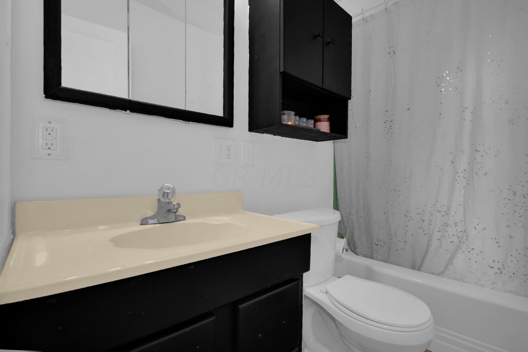 315-321 Colton Road Columbus, OH 43207 - Photo 11 of 39 13-web-or-mls-315-colton-rd