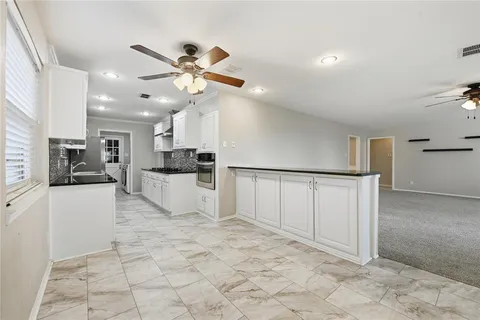 $385,000 | 3920 Sanguinet Street, Fort Worth, TX 76107