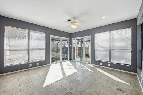 $385,000 | 3920 Sanguinet Street, Fort Worth, TX 76107