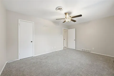 $385,000 | 3920 Sanguinet Street, Fort Worth, TX 76107