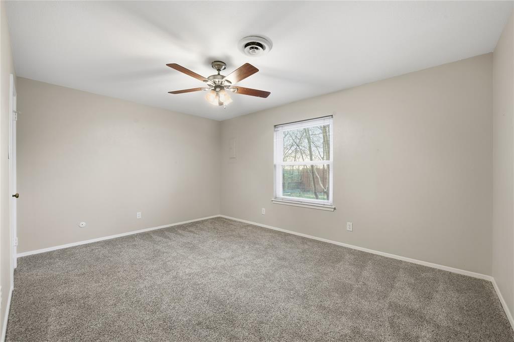 3920 Sanguinet Street Fort Worth, TX 76107 - Photo 25 of 40