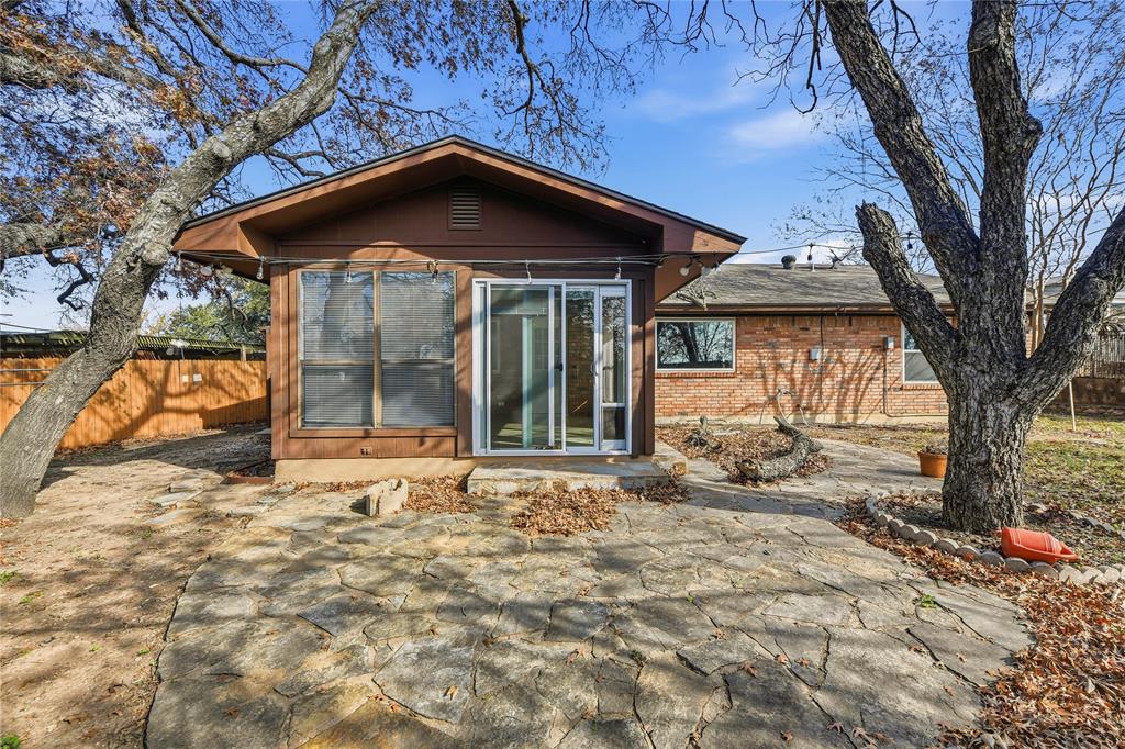 3920 Sanguinet Street Fort Worth, TX 76107 - Photo 39 of 40