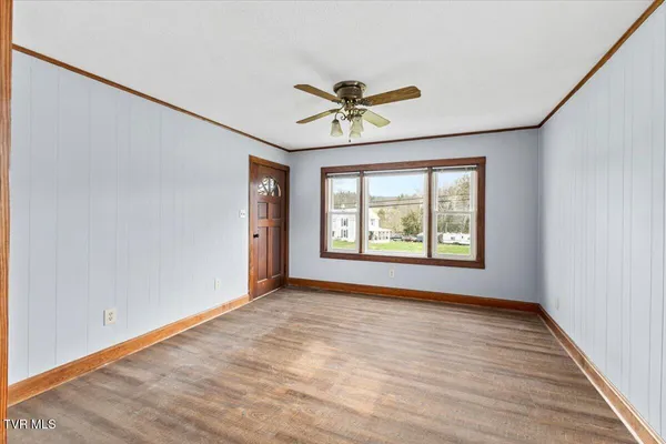 $199,900 | 592 Emmett Road, Bristol, TN 37620