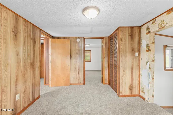 $199,900 | 592 Emmett Road, Bristol, TN 37620