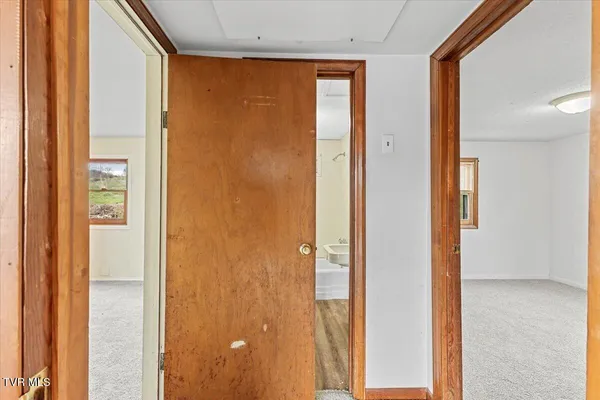 $199,900 | 592 Emmett Road, Bristol, TN 37620