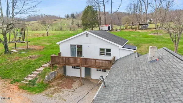 $199,900 | 592 Emmett Road, Bristol, TN 37620