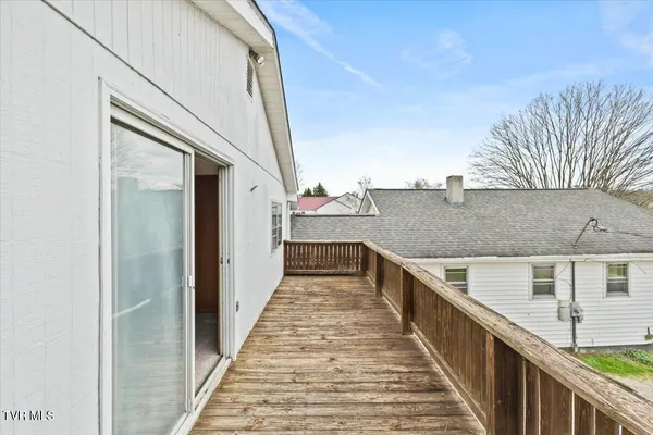 $199,900 | 592 Emmett Road, Bristol, TN 37620