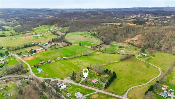 $199,900 | 592 Emmett Road, Bristol, TN 37620