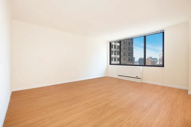 $4,350 | 211 West 56th Street, Unit K05 | Theater District
