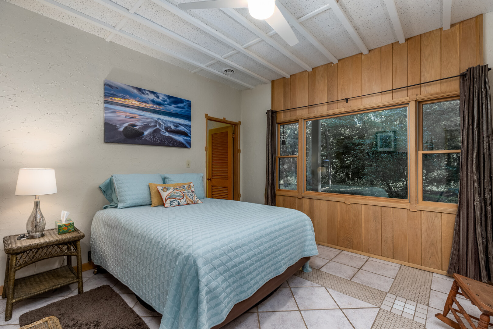 4010 East 1950th Road Sheridan, IL 60551 - Photo 18 of 42 a bedroom with a large bed and a window