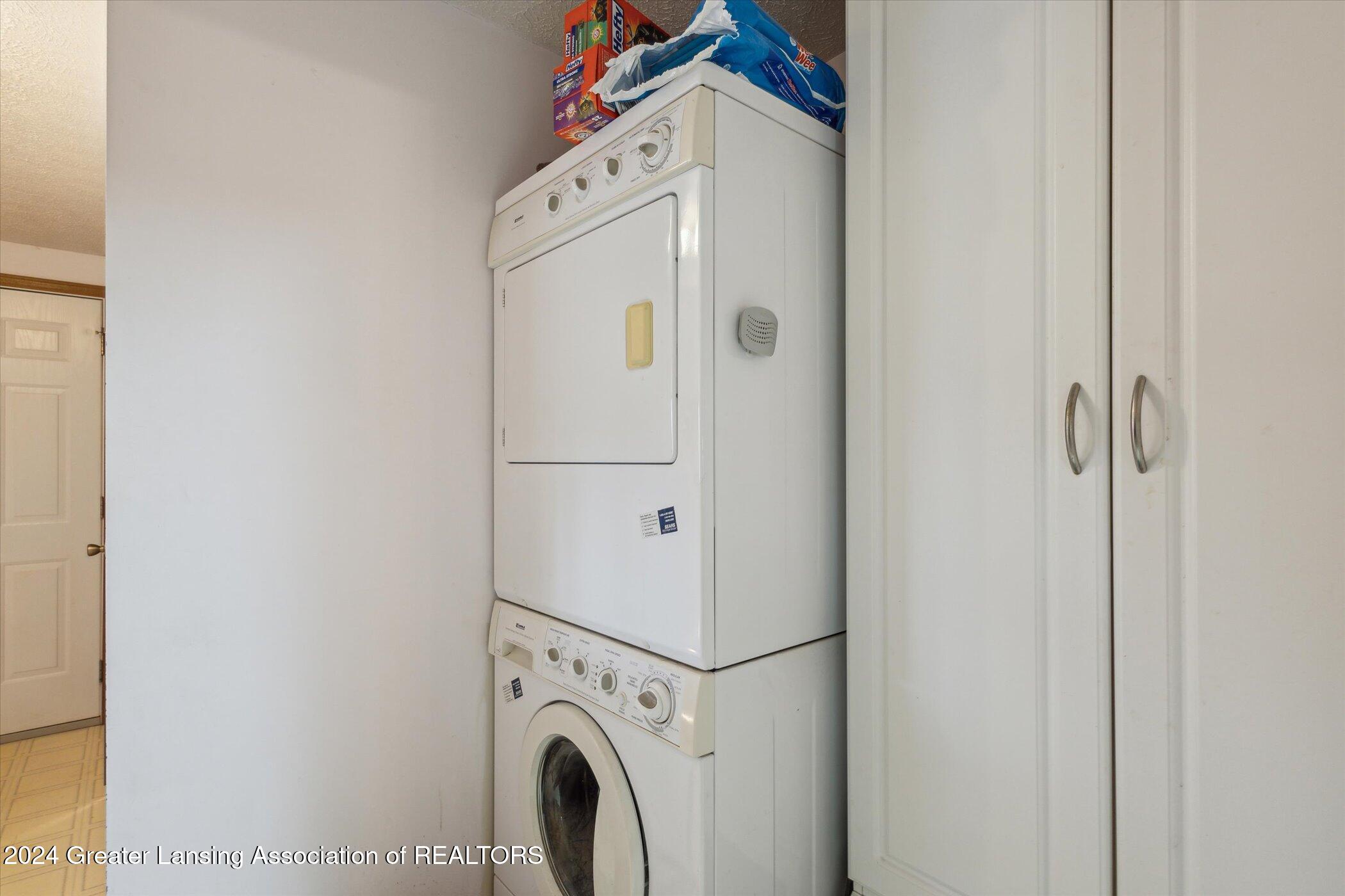 3651 Plains Road Mason, MI 48854 - Photo 29 of 51 laundry