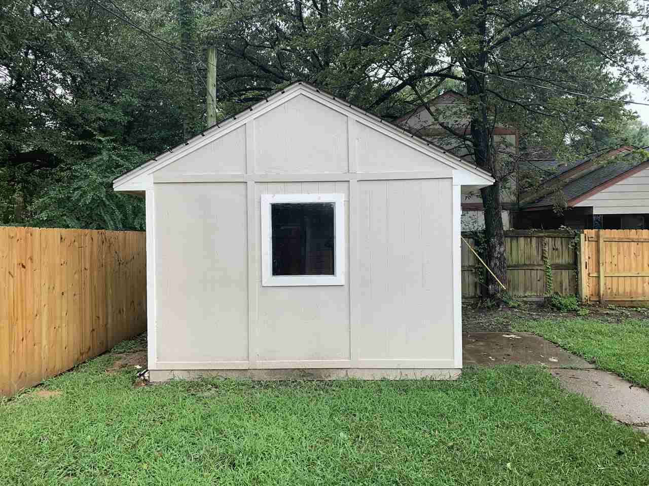 4861 Quince Road Memphis, TN 38117 - Photo 13 of 14 Detached space will make for a phenomenal future She-Shed or Man Cave!