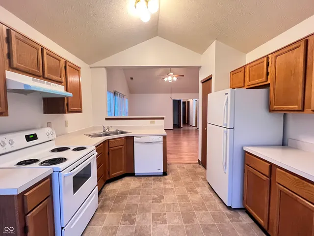 $1,500 | 4923 Peony Place, Indianapolis, IN 46254