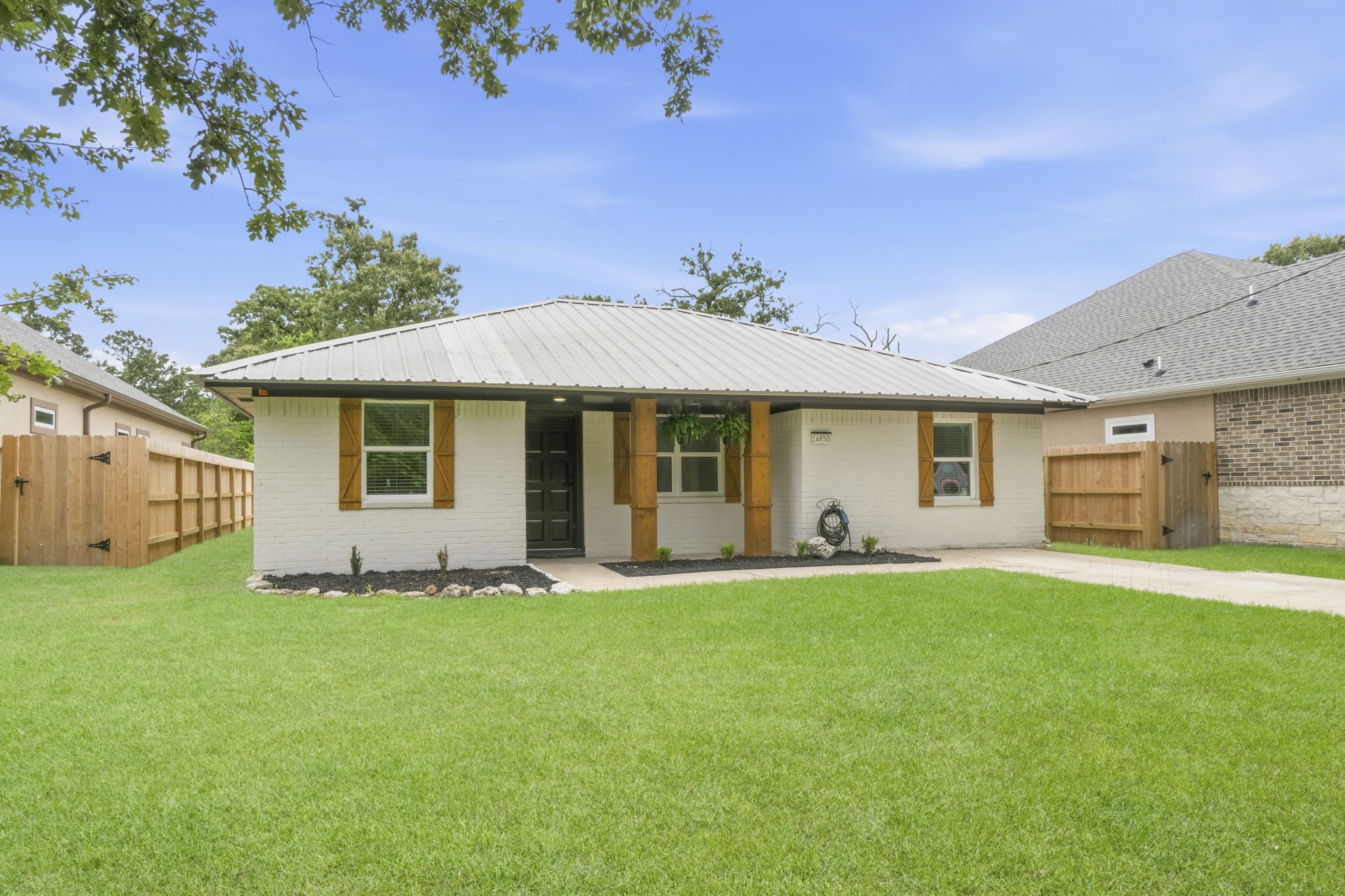 14850 Coaltown Road Willis, TX 77378 - Photo 2 of 41