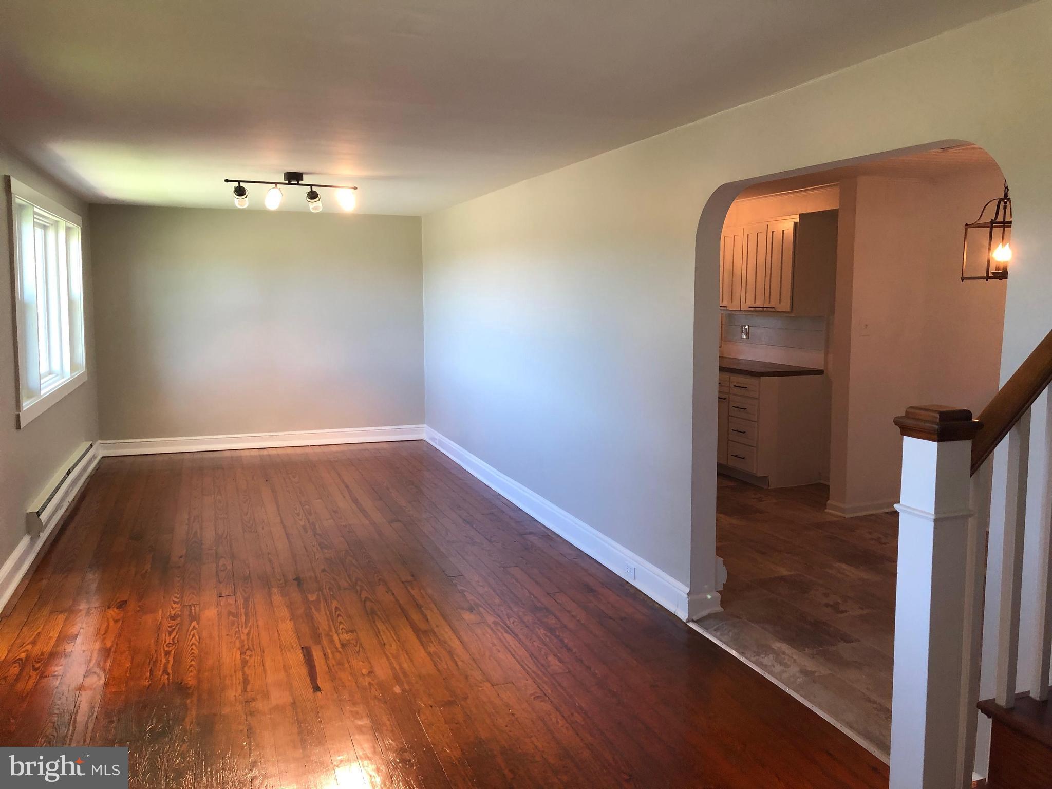 924 Centerville Road Lancaster, PA 17601 - Photo 4 of 26 Gallery Image 4