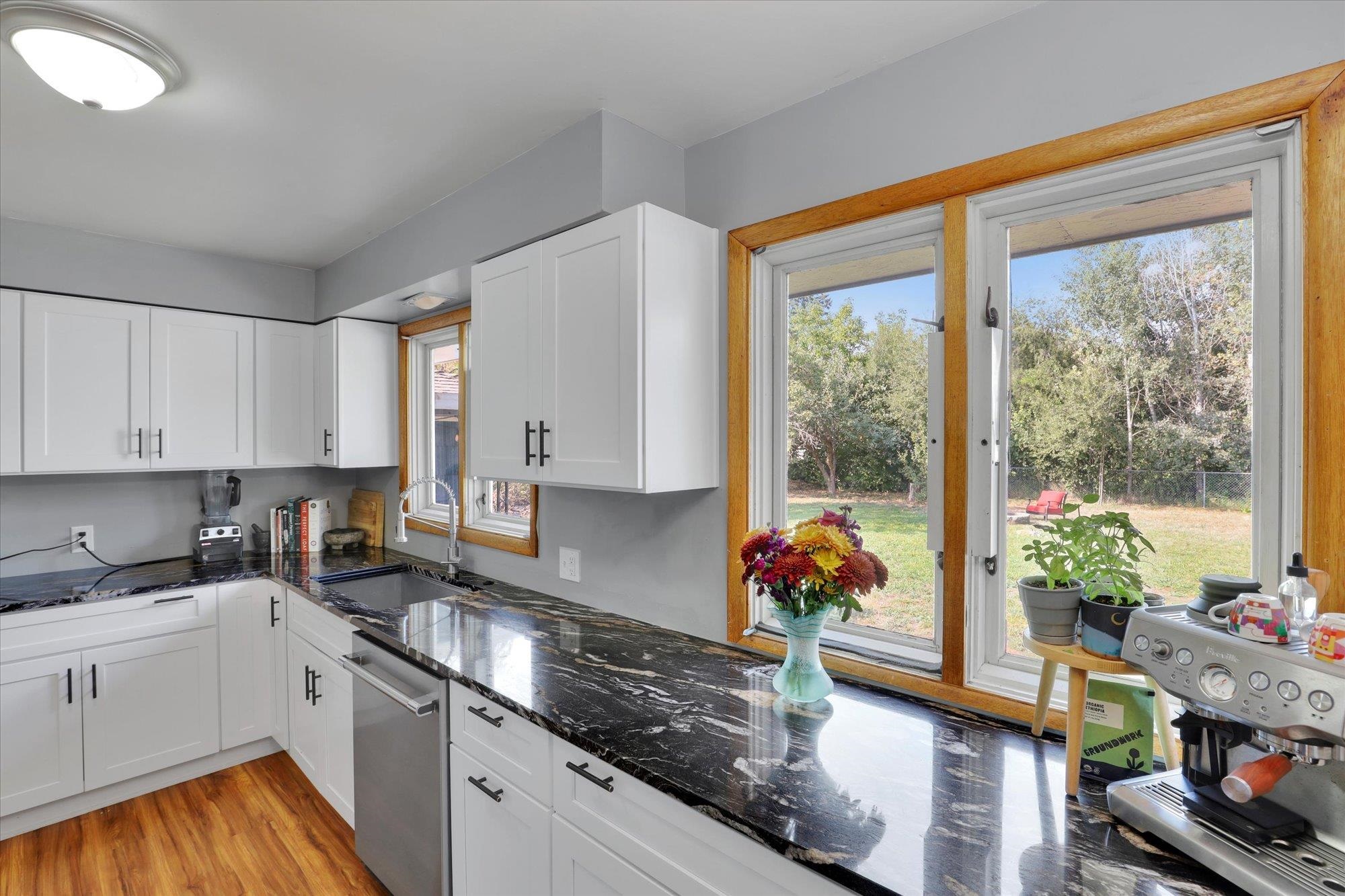 623 North Barker Road Spokane Valley, WA 99016 - Photo 14 of 39 Gallery Image 14