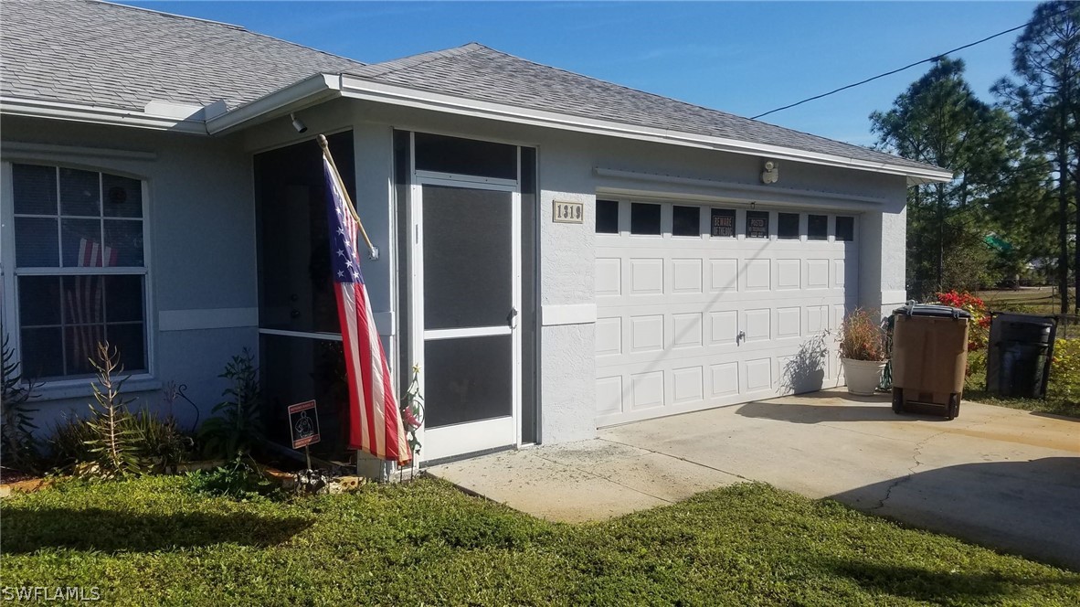 1319 Meadow Road Lehigh Acres, FL 33976 - Photo 2 of 12 Gallery Image 2