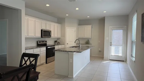 $2,800 | 3225 Sedge Grass Drive, Melissa, TX 75454