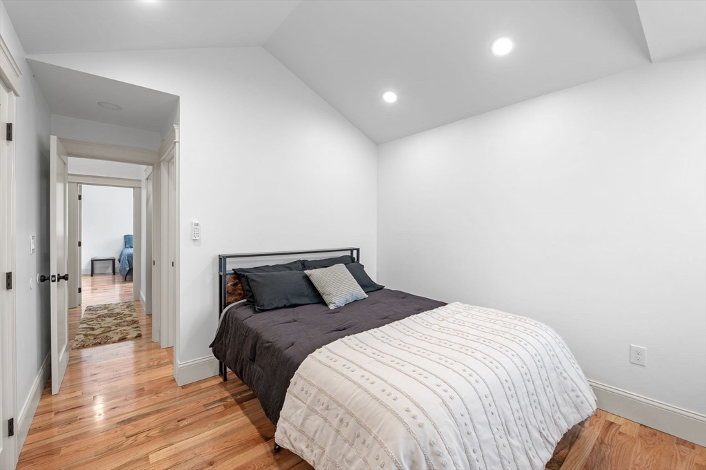6 R Neptune Place, Unit 1 Gloucester, MA 01930 - Photo 23 of 41