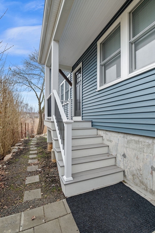 6 R Neptune Place, Unit 1 Gloucester, MA 01930 - Photo 37 of 41